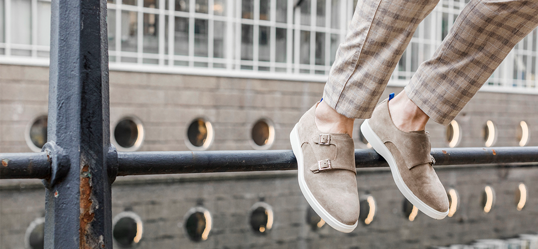 De mannenguide: welke schoenen draag je onder een pak? | Omoda