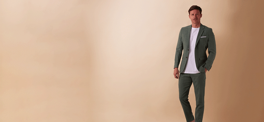 Deze kleding draag je als man naar een huwelijk