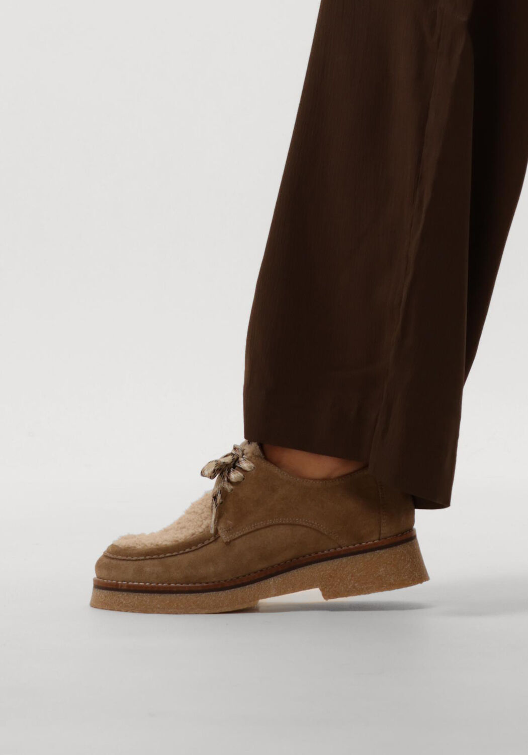 CTWLK FELITE Chaussures &agrave; enfiler en beige - large