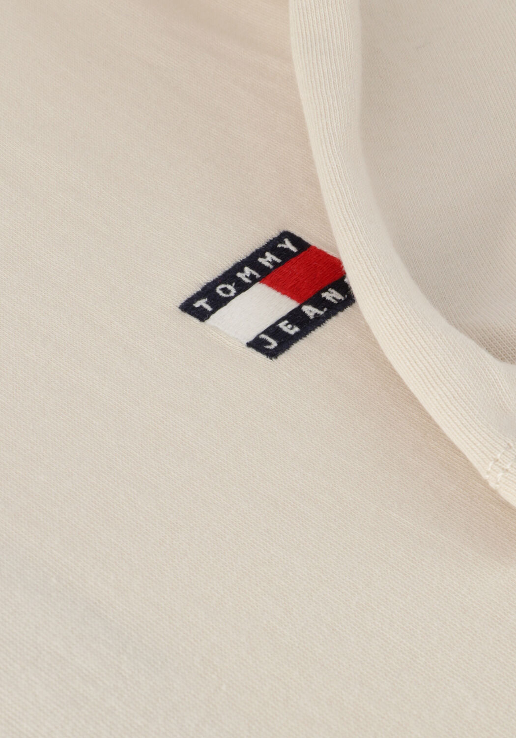 TOMMY JEANS T-shirt TJM REG BADGE TEE EXT en beige - large