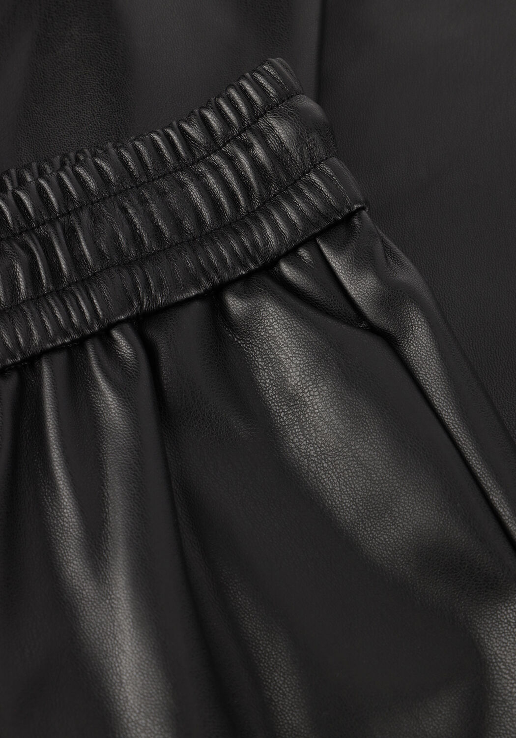 SILVIAN HEACH Pantalon large PANTS BENNOE en noir - large