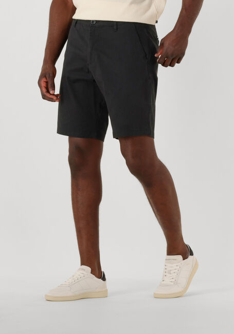 MATINIQUE Pantalon courte MATHOMAS SHORT en noir - large