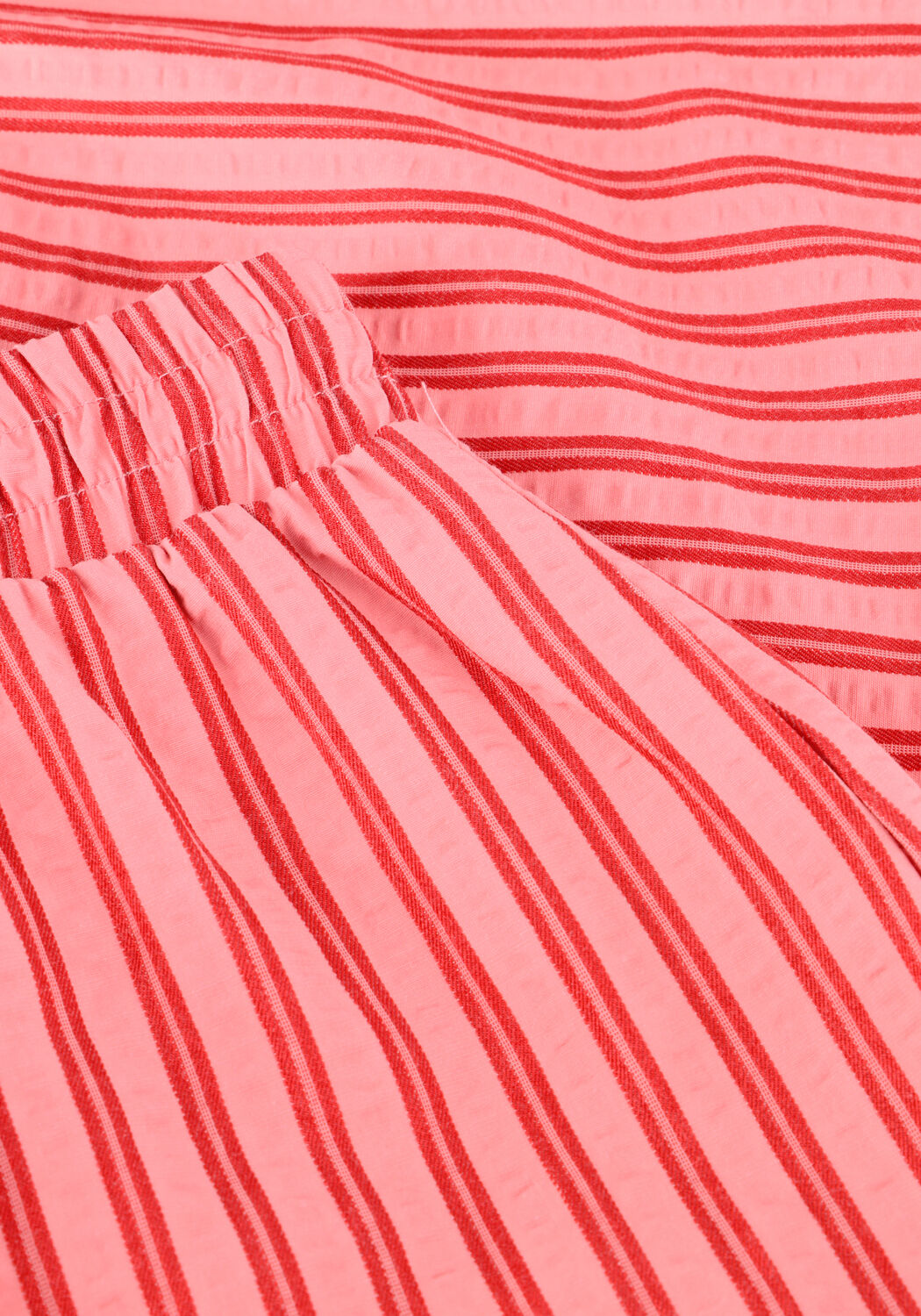 YDENCE Pantalon courte SHORT BELLE en rose - large