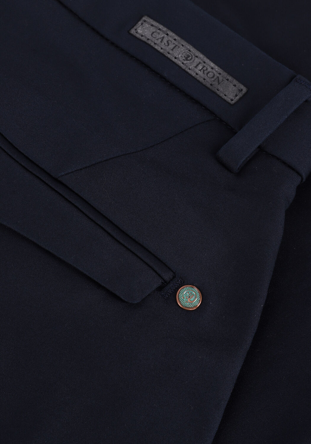 CAST IRON Pantalon courte CHINO SHORTS RISER STRETCH Bleu fonc&eacute; - large