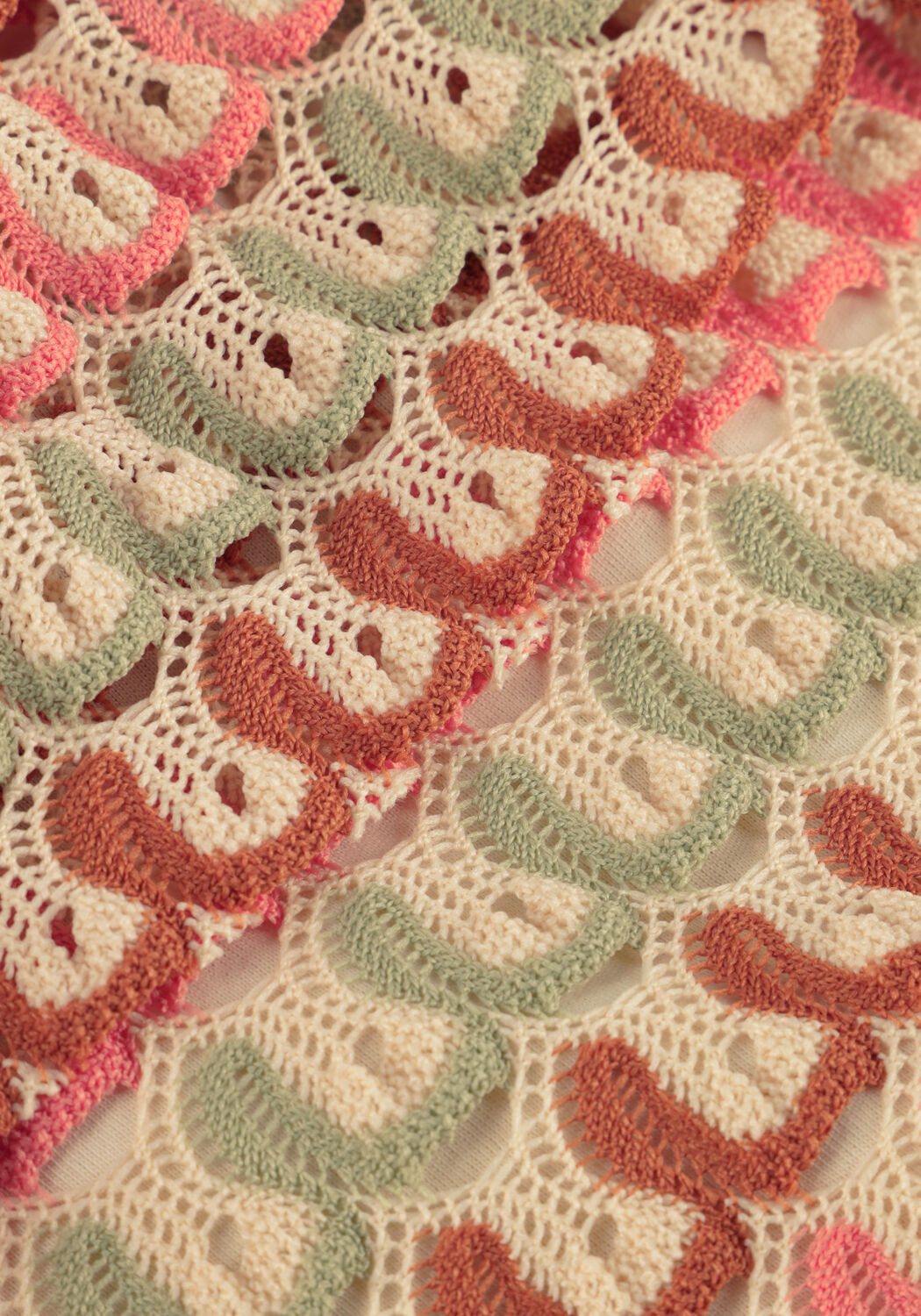 MAYORAL Haut KNIT SHORT SET en beige - large