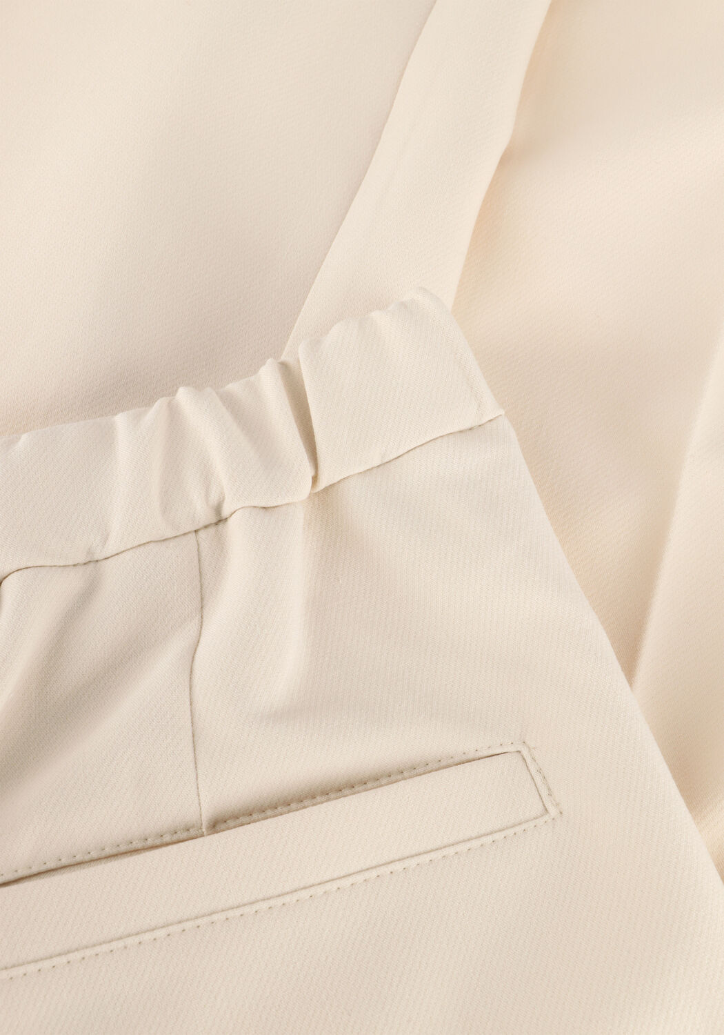 SUMMUM Pantalon TROUSERS WIDE LEG FOAM UNI en blanc - large