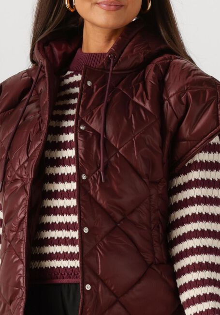 EST'SEVEN Veste sans manches NOELLE CAPE Bordeaux - large