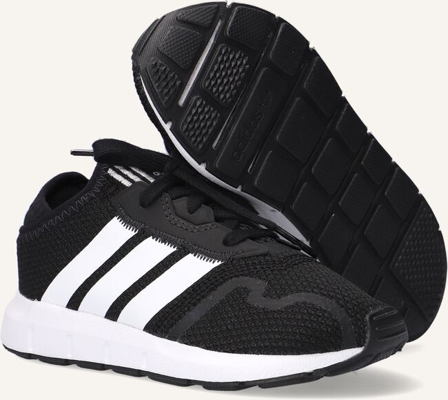 Zwarte ADIDAS Sneakers SWIFT RUN X I Zwarte ADIDAS Sneakers SWIFT RUN X I - large