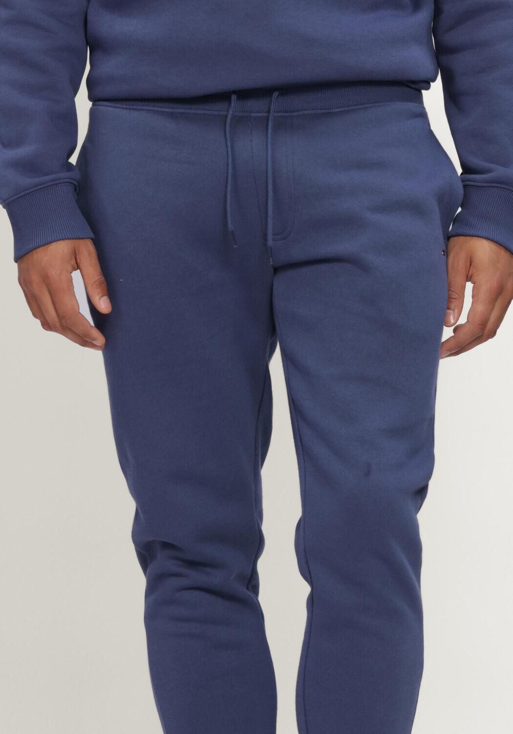 Blauwe TOMMY JEANS Joggingbroek TJM SLIM S FLAG SWEATPANT EXT - large