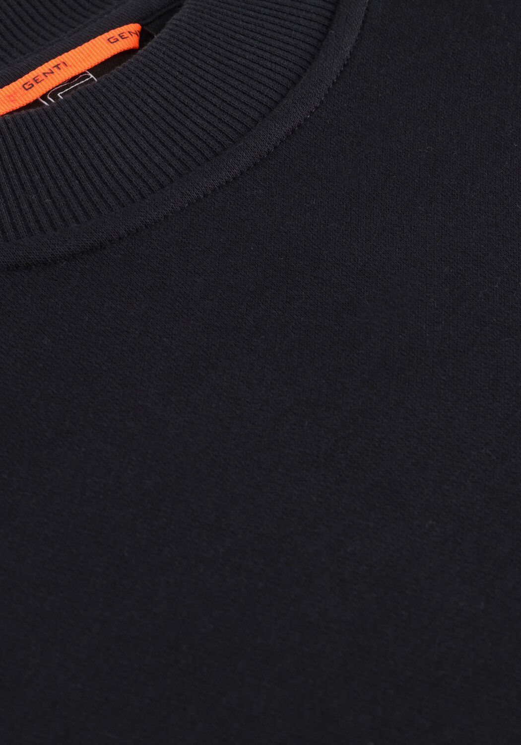 GENTI Pull BASIC LOGO SWEATER en noir - large
