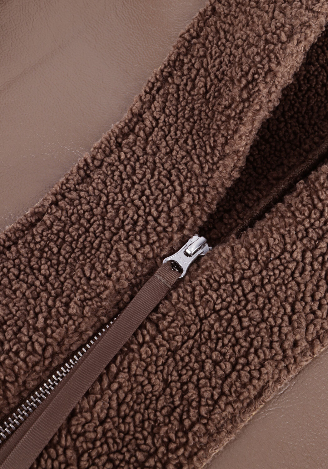 SECOND FEMALE Gilet AGNESE WAISTCOAT en taupe - large