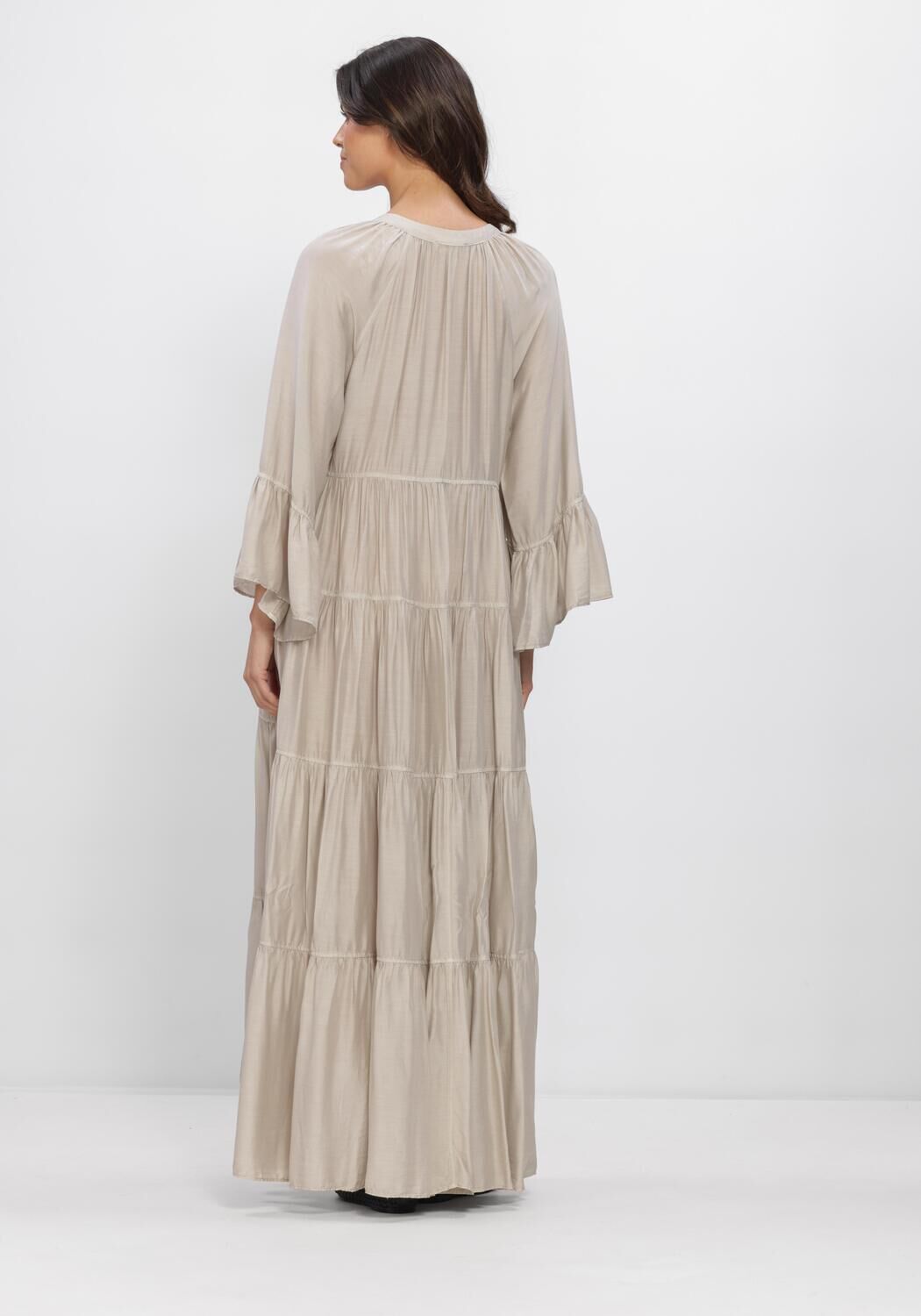 NEMA N226 Robes en beige - large