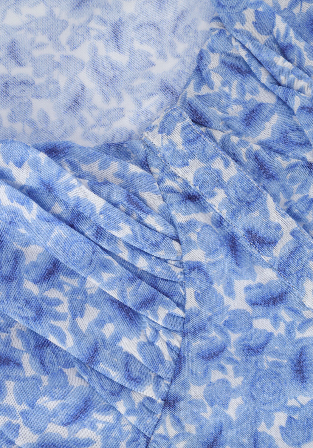 Blauwe NA-KD  ORGANIC GATHERED DETAIL LONG SLEEVE BLOUSE - large