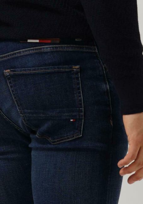 TOMMY HILFIGER Slim fit jeans SLIM BLEECKER PSTR MORTON INDIGO Bleu foncé - large