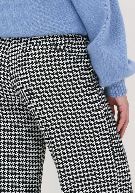 SELECTED FEMME Pantalon large SLFMUSA MW WIDE PANT EX en noir - large