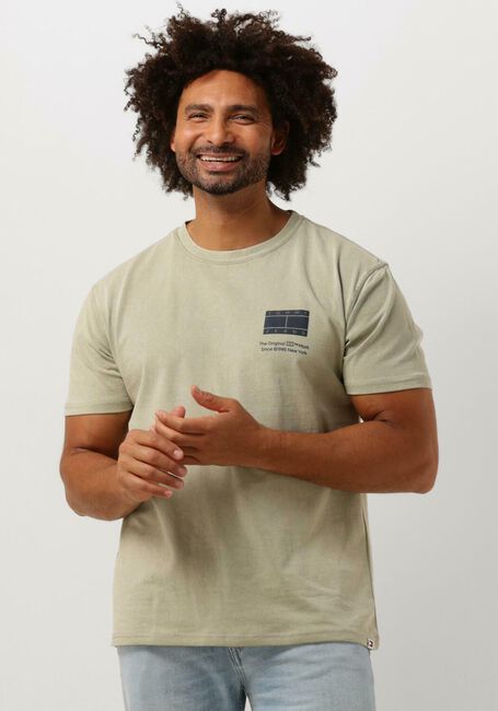TOMMY JEANS T-shirt TJM REG ESSENTIAL CB FLAG TEE en vert - large
