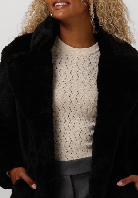 NOTRE-V Manteau en fausse fourrure NV-ECRIN en noir - large