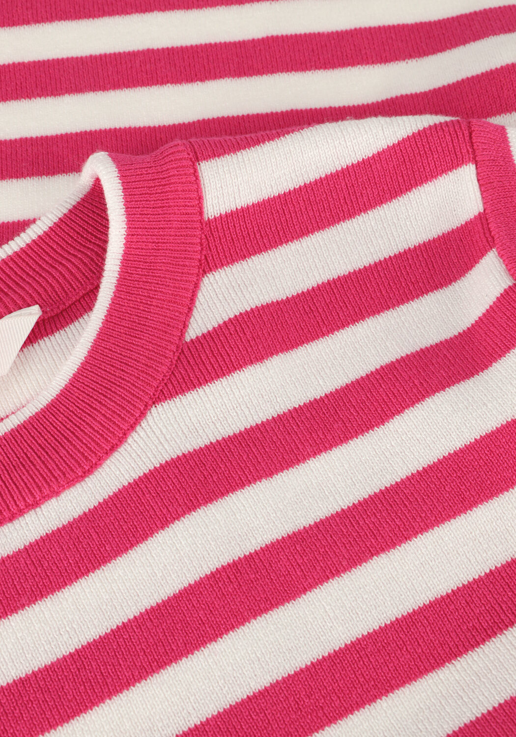 OBJECT T-shirt OBJESTER S/S NEW KNIT PULLOVER en rose - large