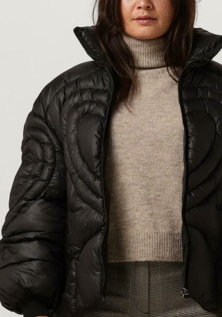 IBANA Veste matelassé CARTY en noir - large