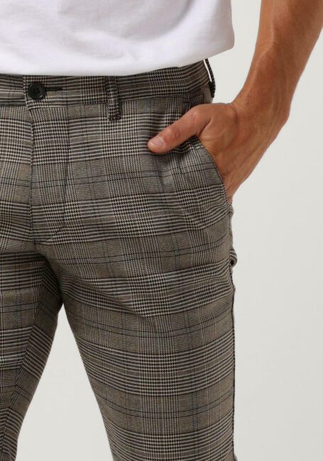 DRYKORN Chino MAD 146305 en marron - large