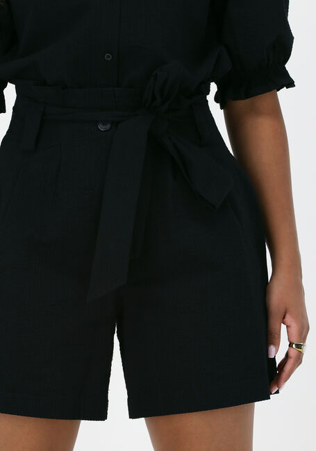 MODSTRÖM PANNE SHORTS Pantalons en noir - large