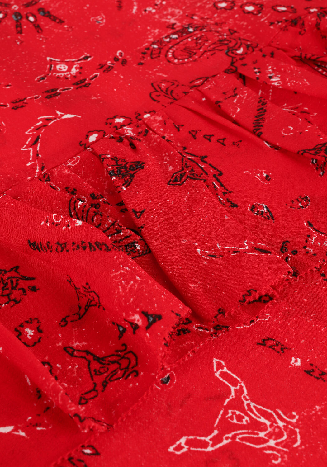 ALIX THE LABEL LADIES WOVEN ORNAMENT RUFFLE BLOUSE Blouses en rouge - large