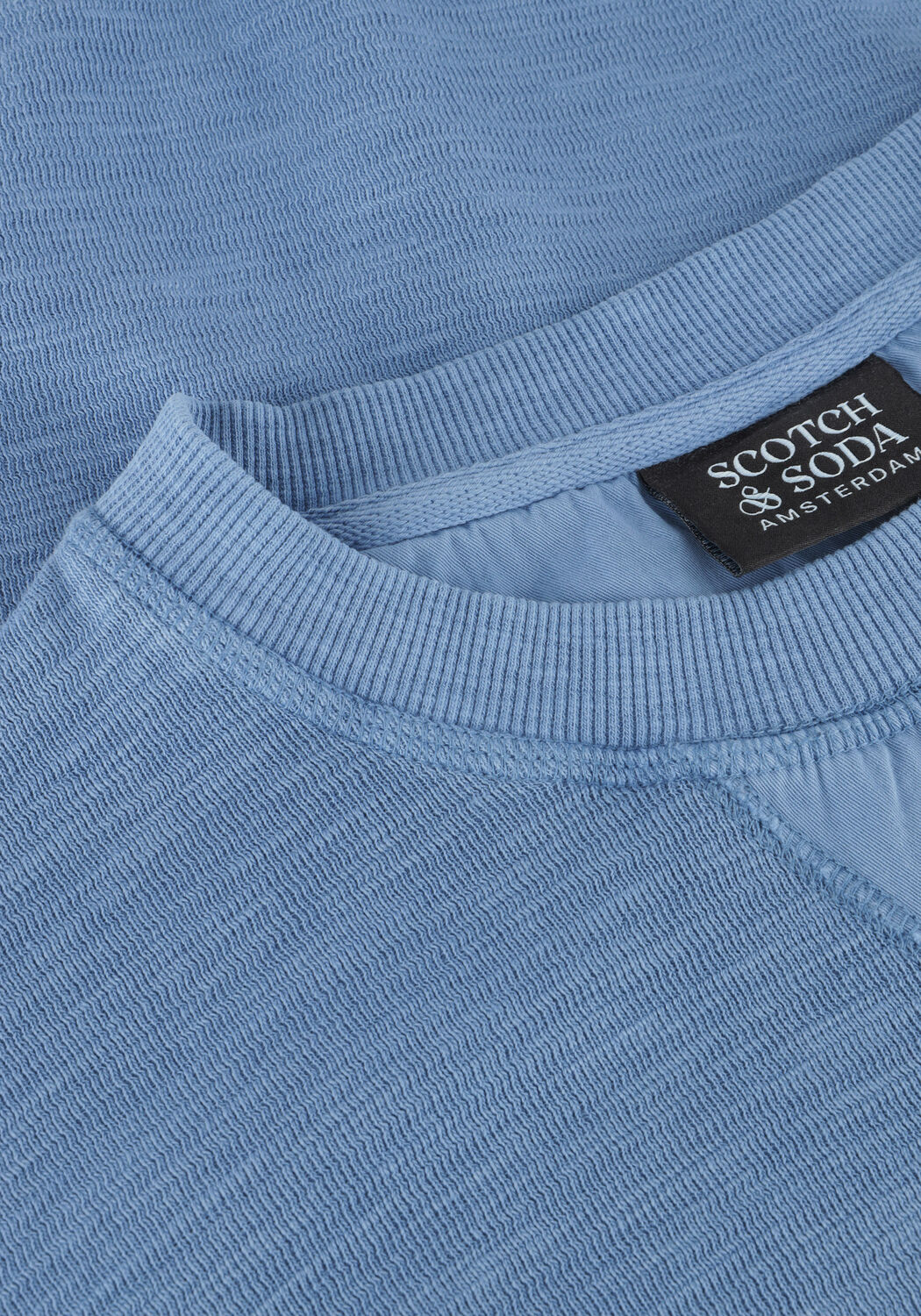 SCOTCH & SODA Chandail GARMENT DYE STRUCTURED SWEATSHIRT en bleu - large