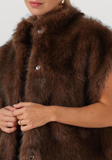 Bruine NEO NOIR Bodywarmer KEVINI FAUX FUR VEST - large