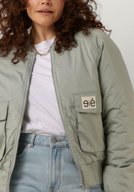 Lichtgrijze ESMÉ STUDIOS Jack BLAIR SHORT JACKET - large