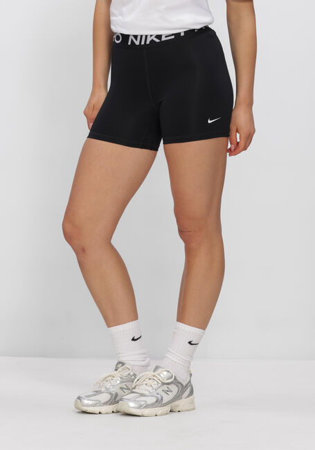 NIKE Pantalon courte NIKE PRO 365 en noir - large