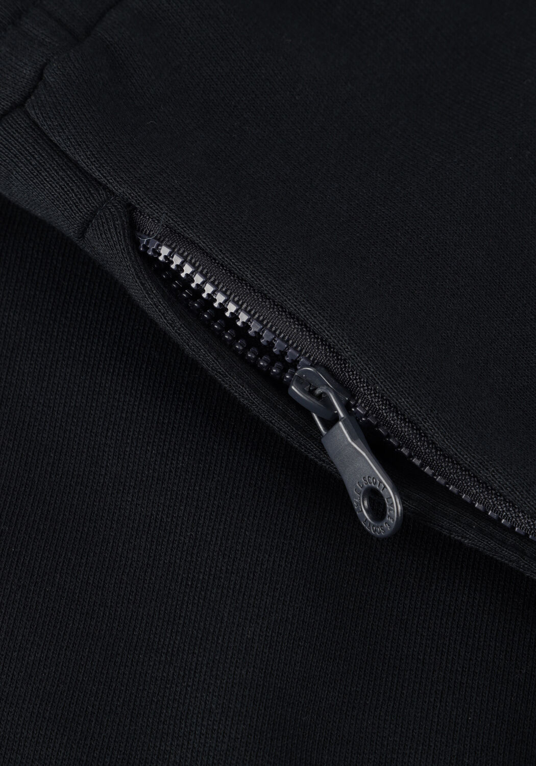 Donkerblauwe LYLE & SCOTT Korte broek TONAL SWEAT SHORT - large