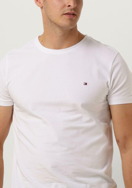 TOMMY HILFIGER T-shirt CORE STRETCH SLIM C-NECK en blanc - large