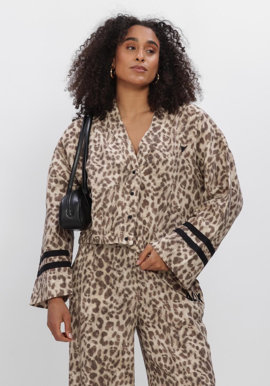 ALIX THE LABEL Jack LADIES WOVEN SPORTY ANIMAL JACKET en marron - large