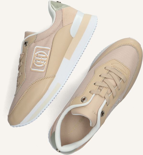 Beige TOMMY HILFIGER Sneakers FEMININE ACTIVE CITY Beige TOMMY HILFIGER Sneakers FEMININE ACTIVE CITY - large