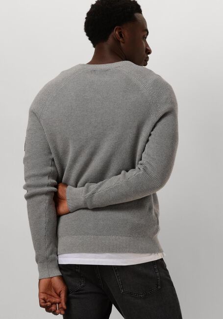 CALVIN KLEIN Chandail BADGE EASY SWEATER en gris - large