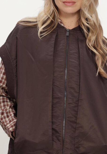 WITHBLACK Veste sans manches WBLIMPERIAL WAISTCOAT en marron - large