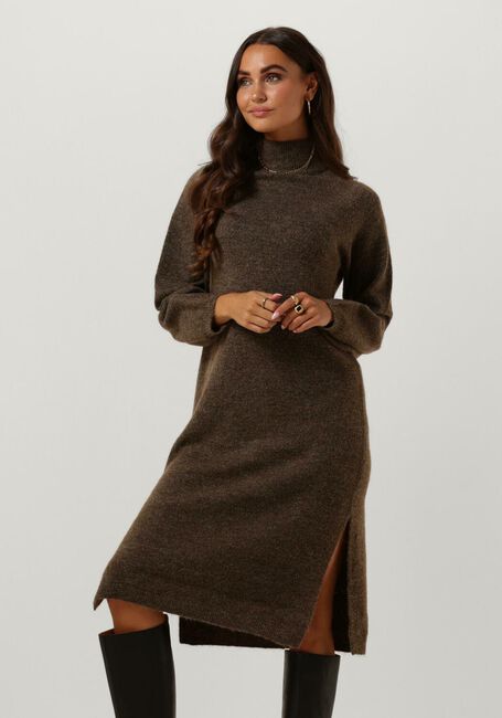 Bruine Y.A.S. Midi jurk YASBALIS LS FUNNEL KNIT DRESS - large