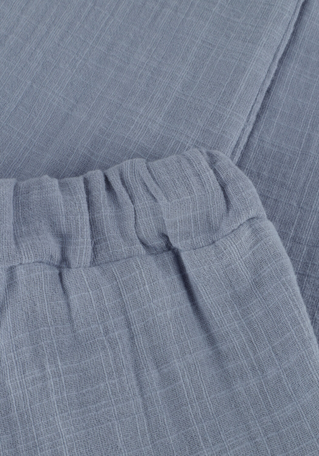 LIL' ATELIER Pantalon NMMDAWSON LOOSE PANT LIL en bleu - large