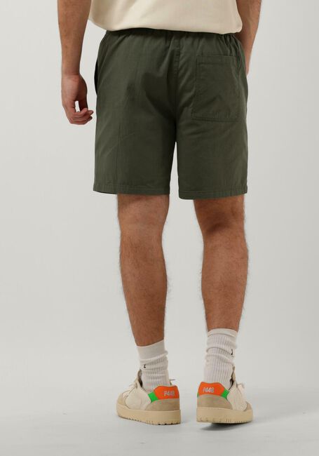 MINIMUM Pantalon courte JENNUS en vert - large