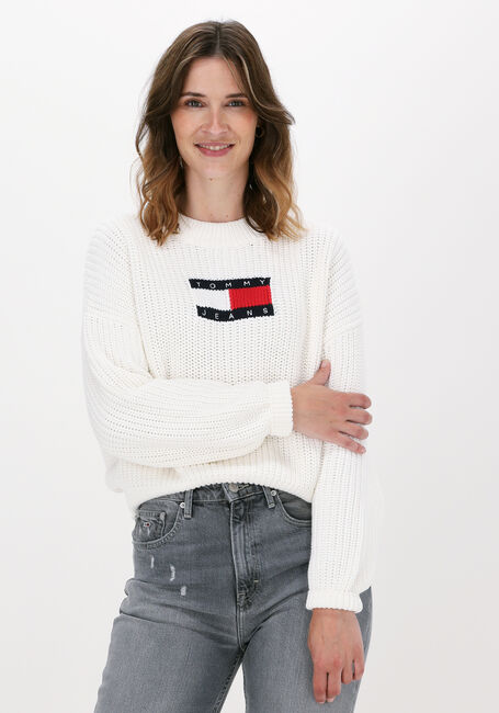 TOMMY JEANS Pull TJW CENTER FLAG SWEATER en blanc - large