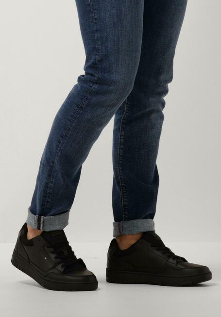 Zwarte TOMMY HILFIGER Sneakers TOMMY HILFIGER BASKET CORE ESS - large