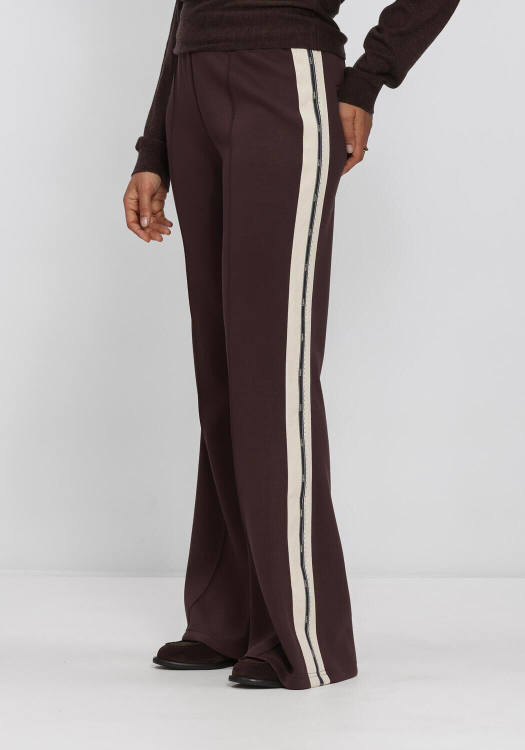 Bruine AIMEE THE LABEL Broeken/jumpsuits ICELANDW6 PANTS - large