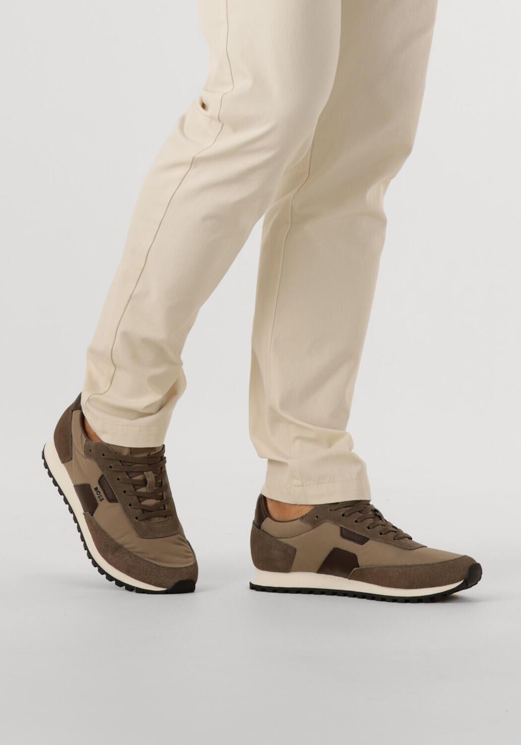 BOSS Baskets basses PARKOUR-L_RUNN en marron - large