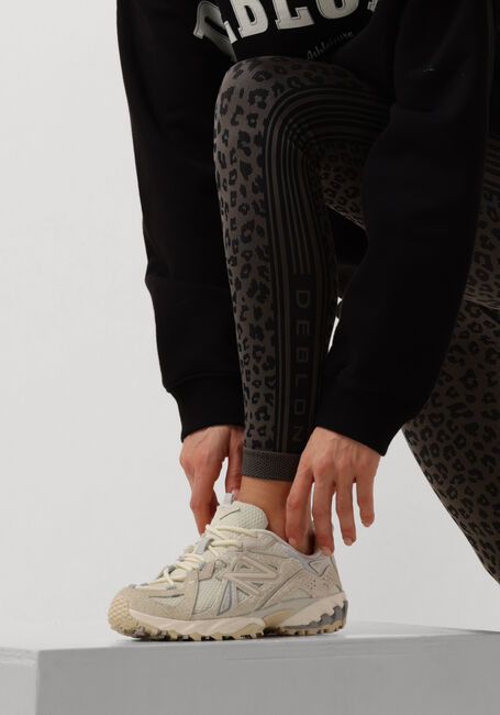 Witte NEW BALANCE Sneakers ML610 D - large