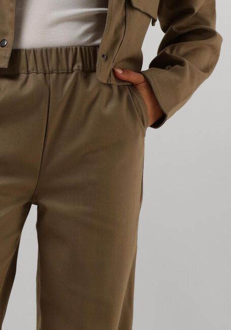 MOVES Pantalon cargo OSTERA en vert - large