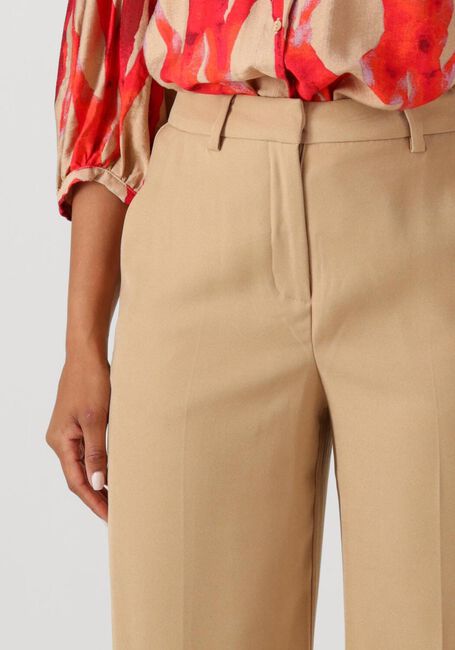 MINUS Pantalon LIVINA STRAIGHT LEG PANT en camel - large
