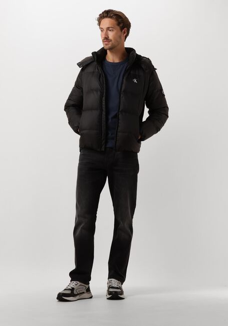 CALVIN KLEIN Veste matelassé ESSENTIALS DOWN JACKET en noir - large