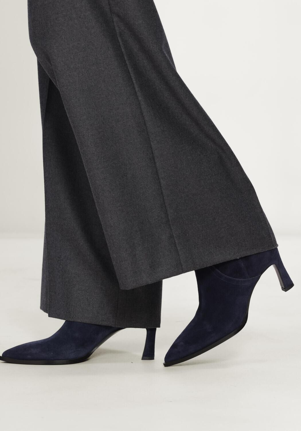 LINA LOCCHI AV 131/B Bottines Bleu fonc&eacute; - large