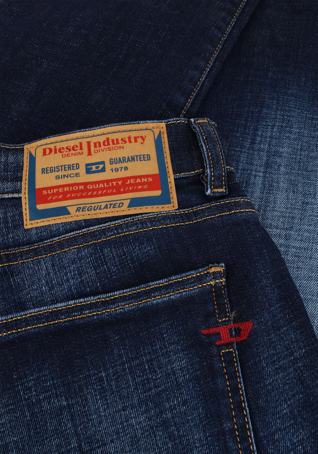 DIESEL Slim fit jeans 2019 D-STRUKT Bleu fonc&eacute; - large