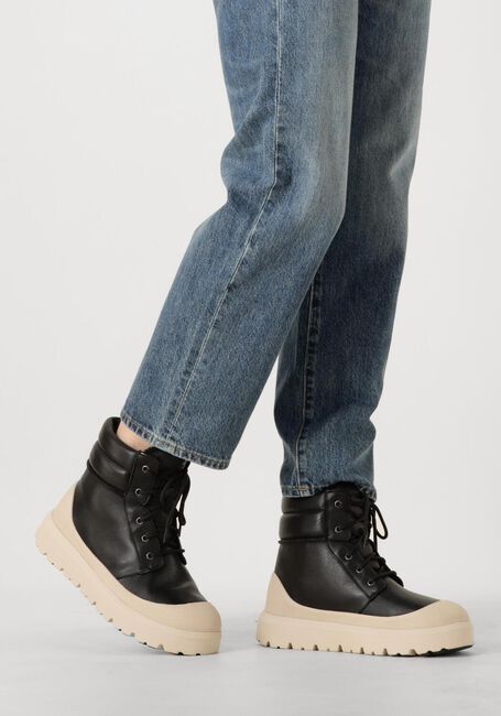 Zwarte UGG  NEUMEL HIGH WEATH HYBRID - large